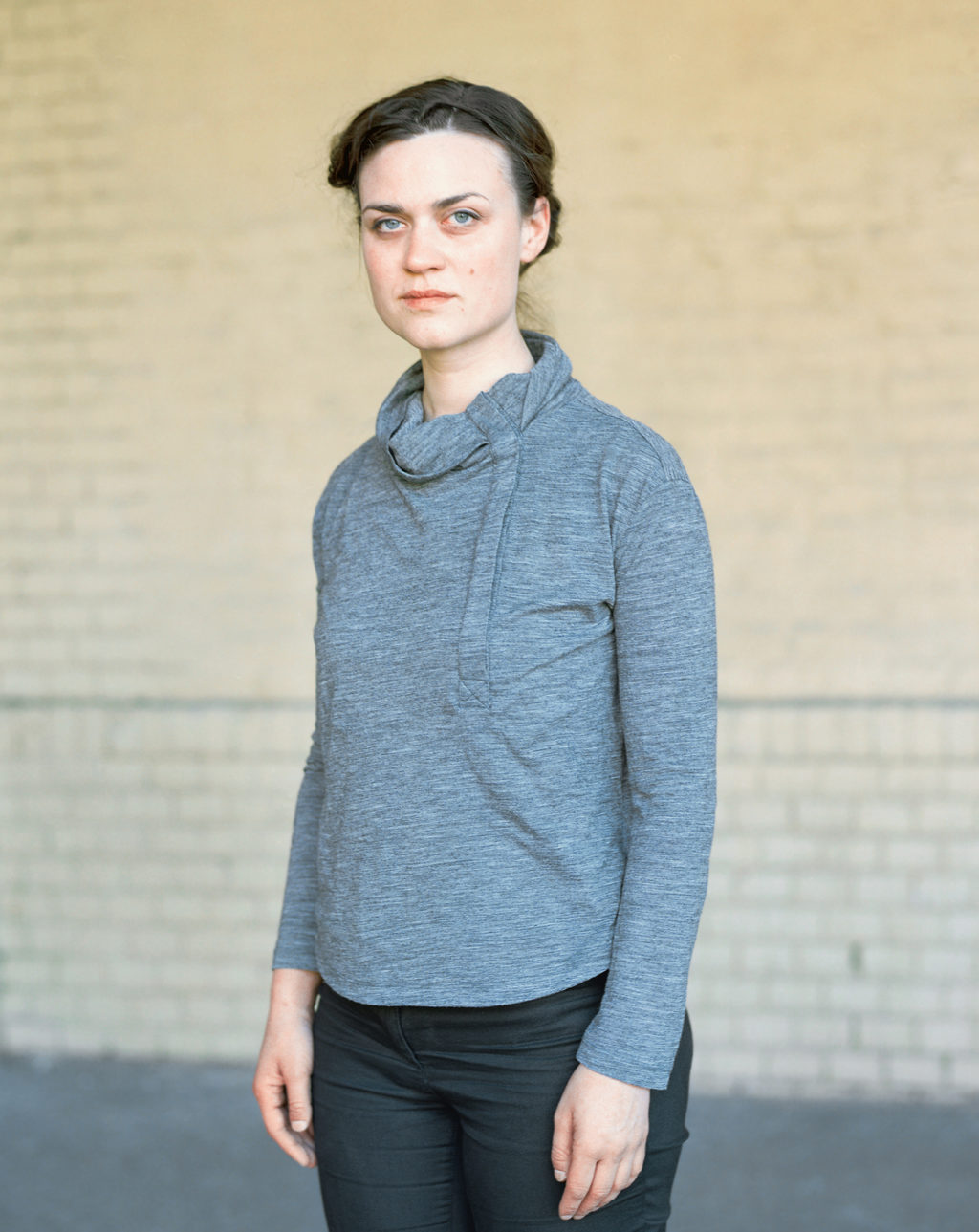 Töchter Clara Bahlsen Signed) Töchter by Clara Bahlsen – IACK